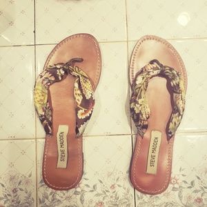 Steve madden sandles size 7